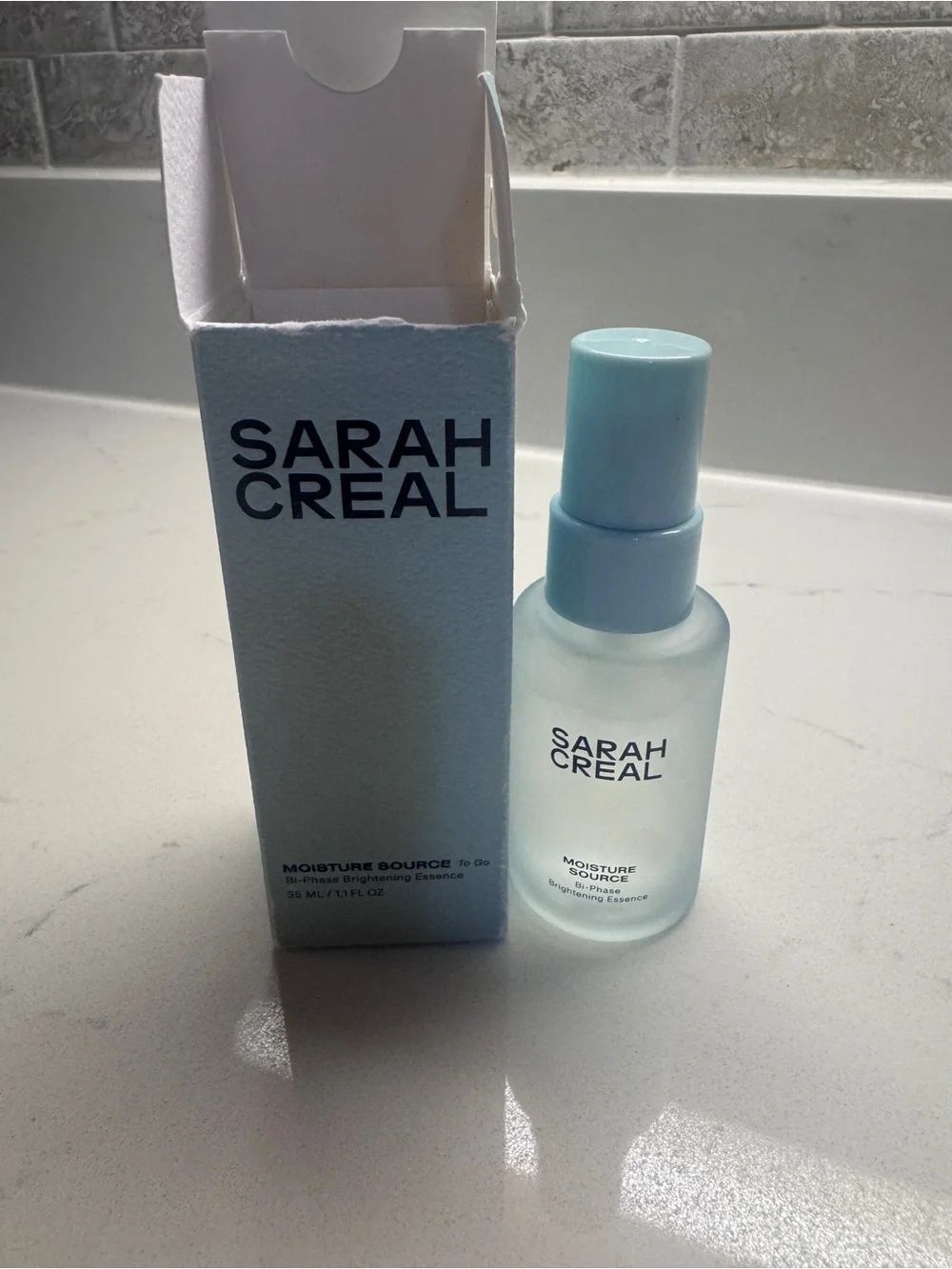 Sarah Creal Moisture Source Brightening Essence - Light Blue